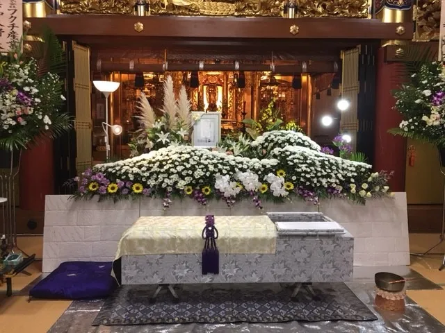 生花祭壇