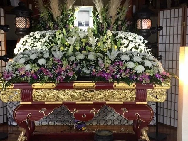 生花祭壇